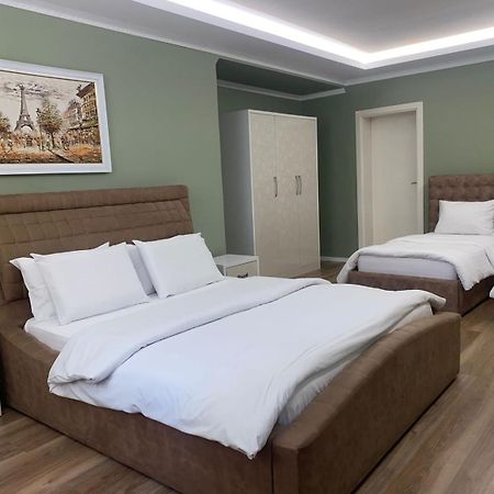 Vila Park Hotel 1 Tirana Exterior photo