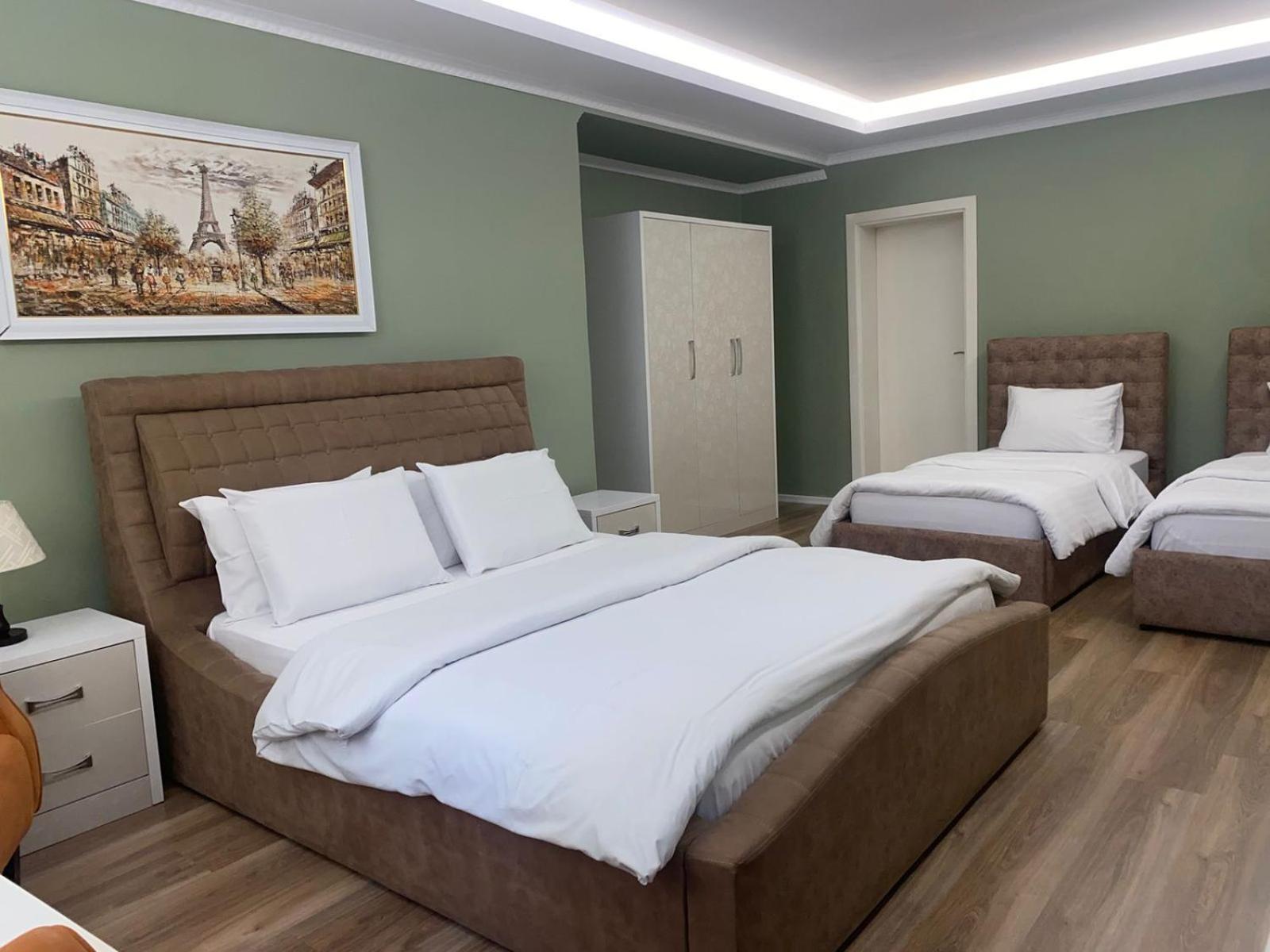 Vila Park Hotel 1 Tirana Exterior photo